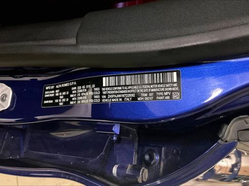 Used 2022 Alfa Romeo Stelvio Sprint image 32