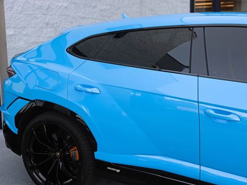 Used 2024 Lamborghini Urus S AWD/4WD image 15
