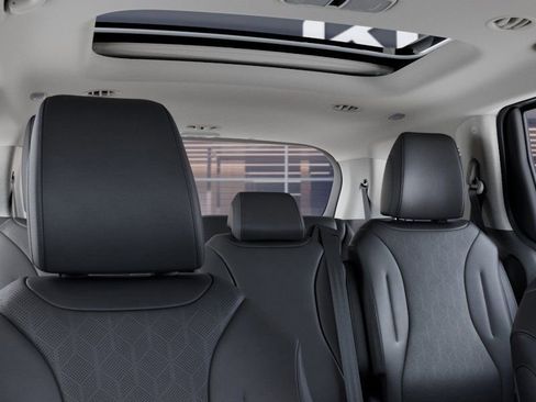 New 2026 Kia Carnival SX w/ SX Dark Edition Package FWD image 27