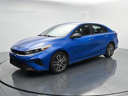 Used 2023 Kia Forte GT-Line FWD image 4