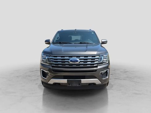 Used 2019 Ford Expedition Limited w/ Equipment Group 302A AWD/4WD image 3