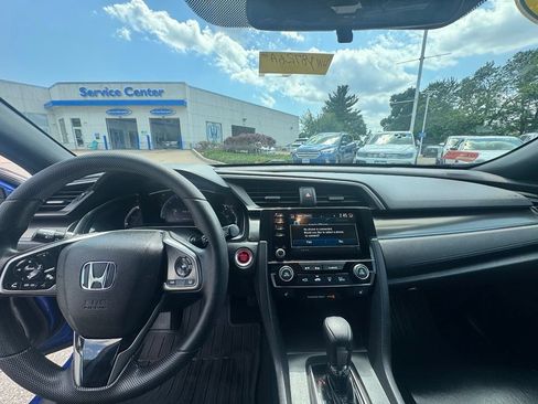 Used 2019 Honda Civic EX image 10