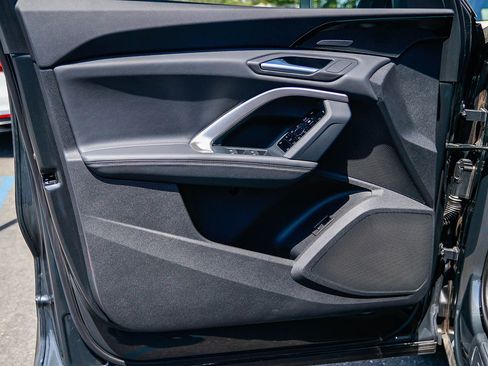 Used 2025 Audi Q5 Premium Plus w/ Premium Plus image 23