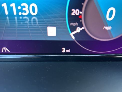 Used 2025 Volkswagen Atlas Cross Sport SEL image 20