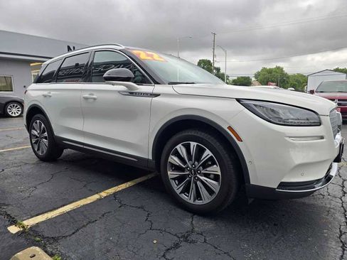 Used 2022 Lincoln Corsair Reserve w/ Equipment Group 201A image 8