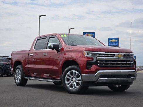 Used 2025 Chevrolet Silverado 1500 LTZ w/ LTZ Convenience Package II image 2