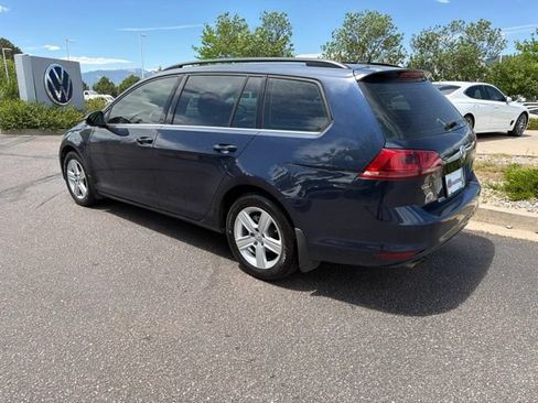 Used 2015 Volkswagen Golf TDI S FWD image 4