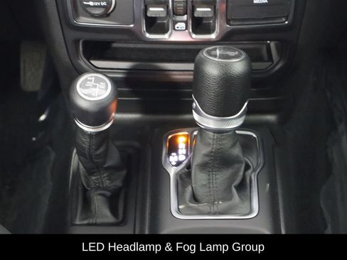Used 2023 Jeep Wrangler Unlimited w/ Cold Weather Group AWD/4WD image 27
