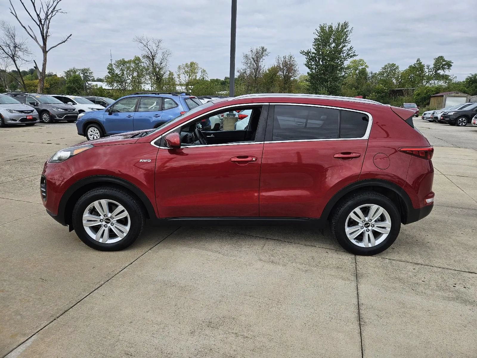 Used 2017 Kia Sportage LX w/ LX Popular Package AWD/4WD image 4