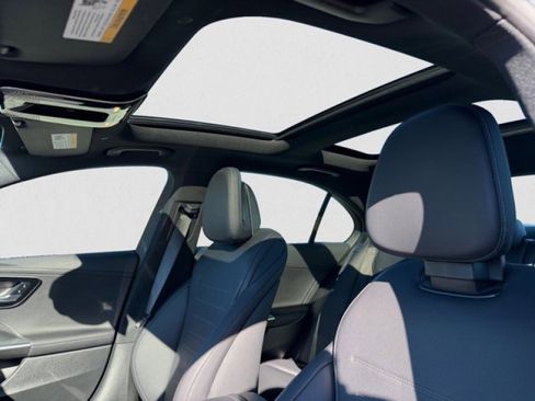 Used 2024 Mercedes-Benz C 300 4MATIC Sedan image 12