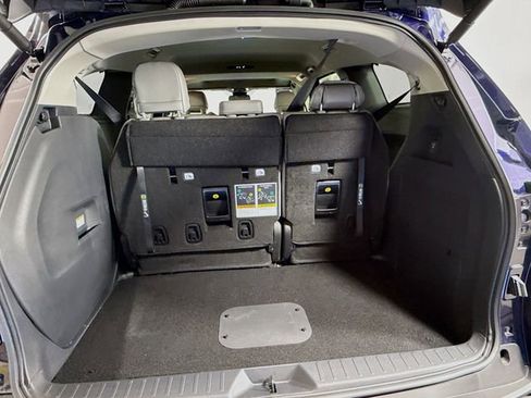 Used 2026 Toyota Sienna XLE FWD image 34
