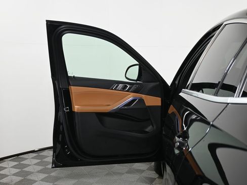 Used 2023 BMW X6 xDrive40i w/ Premium Package image 28