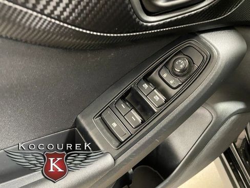 Used 2020 Subaru Crosstrek 2.0i image 19