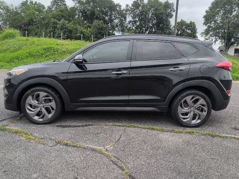 Used 2016 Hyundai Tucson Limited w/ Option Group 03 AWD/4WD image 5