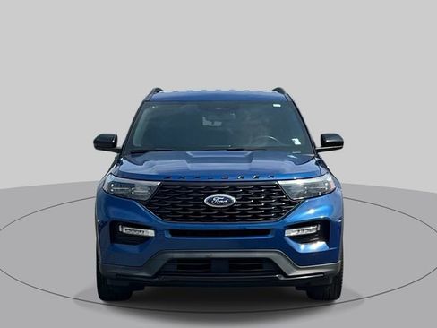 Used 2023 Ford Explorer ST-Line w/ Class IV Trailer Tow Package RWD image 9