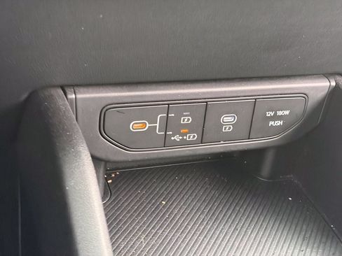 Used 2025 Kia K4 FWD image 9