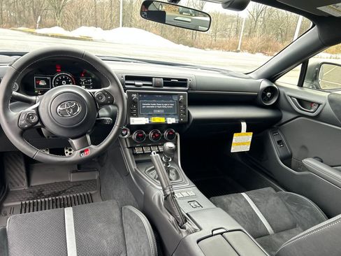 New 2026 Toyota GR86 Premium image 20