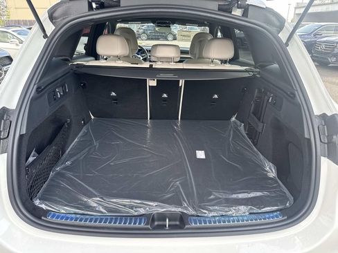 Used 2026 Mercedes-Benz GLC 300 4MATIC image 5