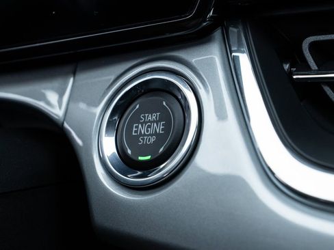 New 2026 Chevrolet Trax LT image 27