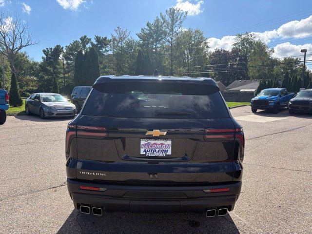 Used 2024 Chevrolet Traverse LS w/ LPO, Floor Liner Package FWD image 4