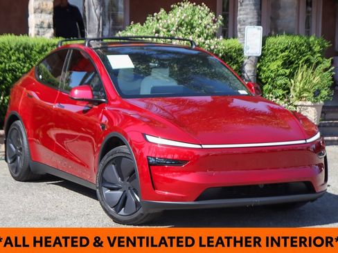 Used 2026 Tesla Model Y Long Range RWD image 2
