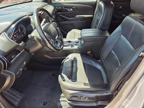 Certified 2023 Chevrolet Traverse RS w/ LPO, Cargo Package FWD image 10