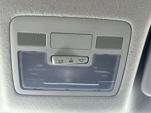 New 2026 Hyundai Venue SE FWD image 21