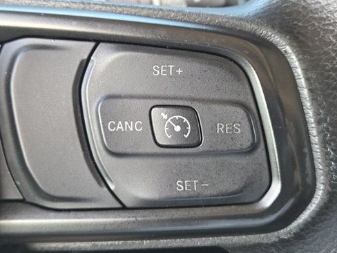 Used 2021 Jeep Wrangler Unlimited Sport AWD/4WD image 4