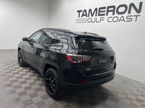 New 2026 Jeep Compass Latitude AWD/4WD image 3