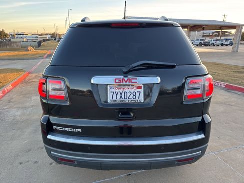 Used 2014 GMC Acadia SLT image 8