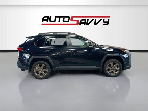 Used 2023 Toyota RAV4 AWD Hybrid image 8