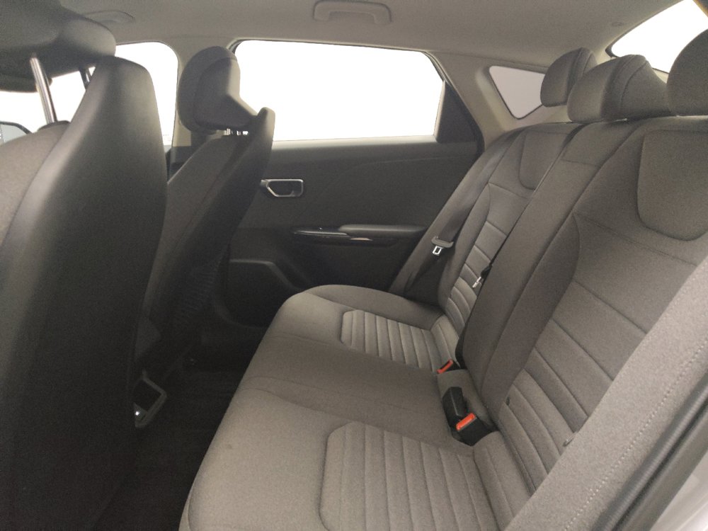 Used 2025 Kia K4 EX FWD image 18