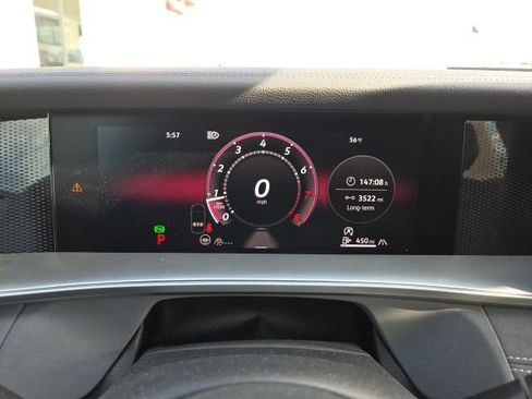 Used 2025 Volkswagen Tiguan SE AWD/4WD image 13
