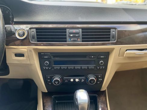 Used 2011 BMW 328i Sedan RWD image 15