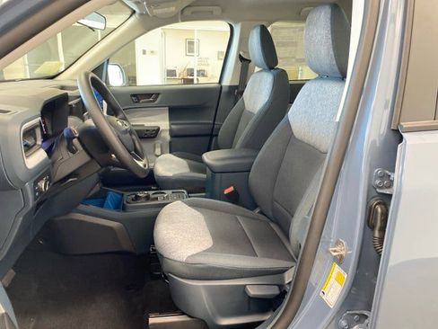 New 2025 Ford Maverick XLT image 15