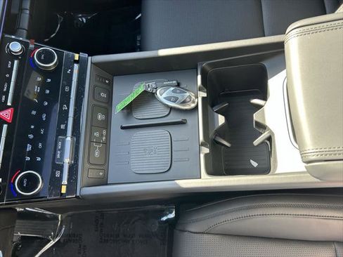 New 2025 Hyundai Santa Fe Calligraphy image 18