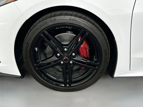 Used 2026 Chevrolet Corvette Stingray Coupe w/ Battery Protection Package RWD image 30