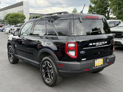 Certified 2023 Ford Bronco Sport Outer Banks w/ Tech Package AWD/4WD image 6