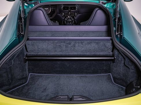 Used 2023 Aston Martin V12 Vantage RWD image 34