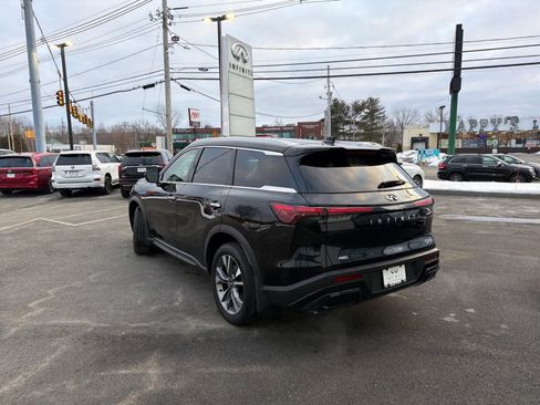 Certified 2025 INFINITI QX60 Luxe image 4