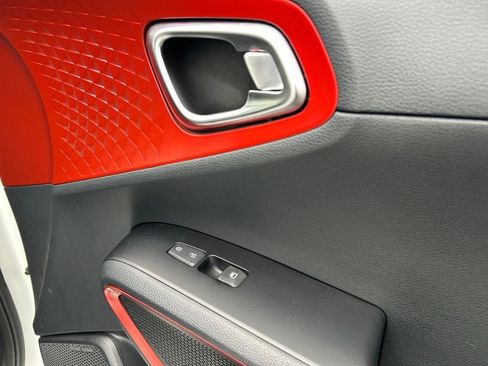 Used 2023 Kia Soul GT-Line w/ GT-Line Technology Package FWD image 37