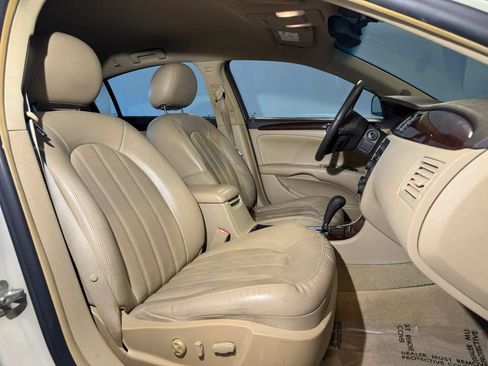 Used 2011 Buick Lucerne CXL FWD image 22