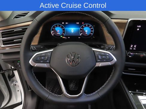 Certified 2026 Volkswagen Atlas SE FWD image 12