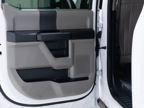 Used 2019 Ford F250 XL w/ Power Equipment Group image 25