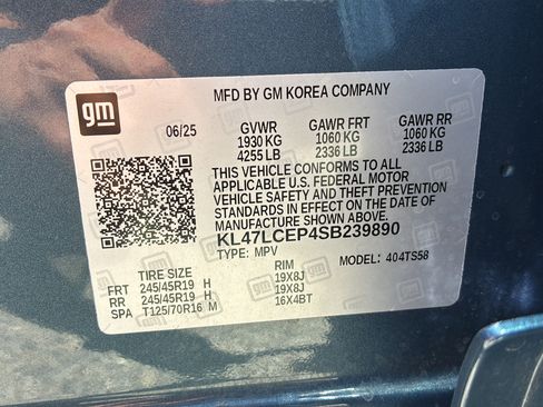 Used 2025 Buick Envista Avenir FWD image 38