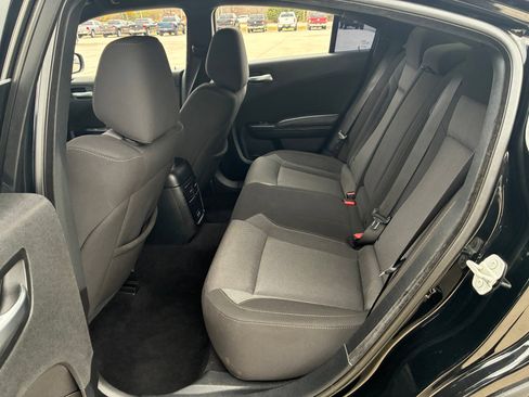 Used 2020 Dodge Charger SXT w/ Blacktop Package image 26