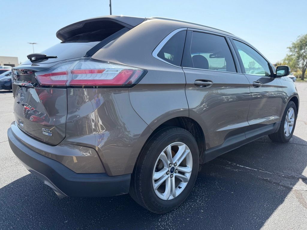 Used 2019 Ford Edge SEL w/ Equipment Group 201A AWD/4WD image 7
