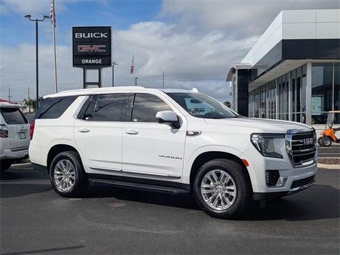 Used 2021 GMC Yukon SLT w/ SLT Premium Package image 2