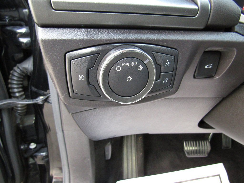 Used 2016 Ford Fusion S w/ Equipment Group 101A FWD image 27