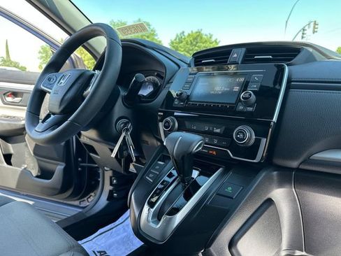 Used 2017 Honda CR-V LX image 27